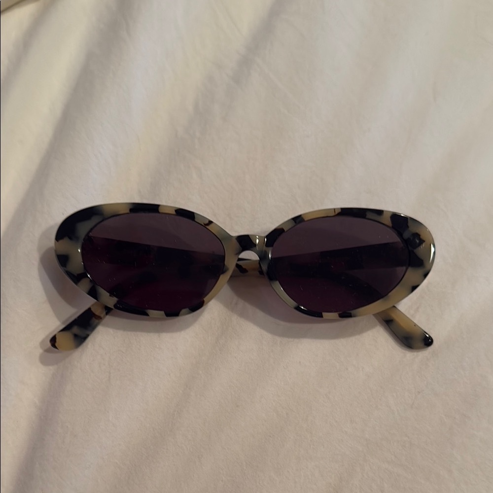 Velvet Canyon The Poet Tortoise Shell Sunglasses